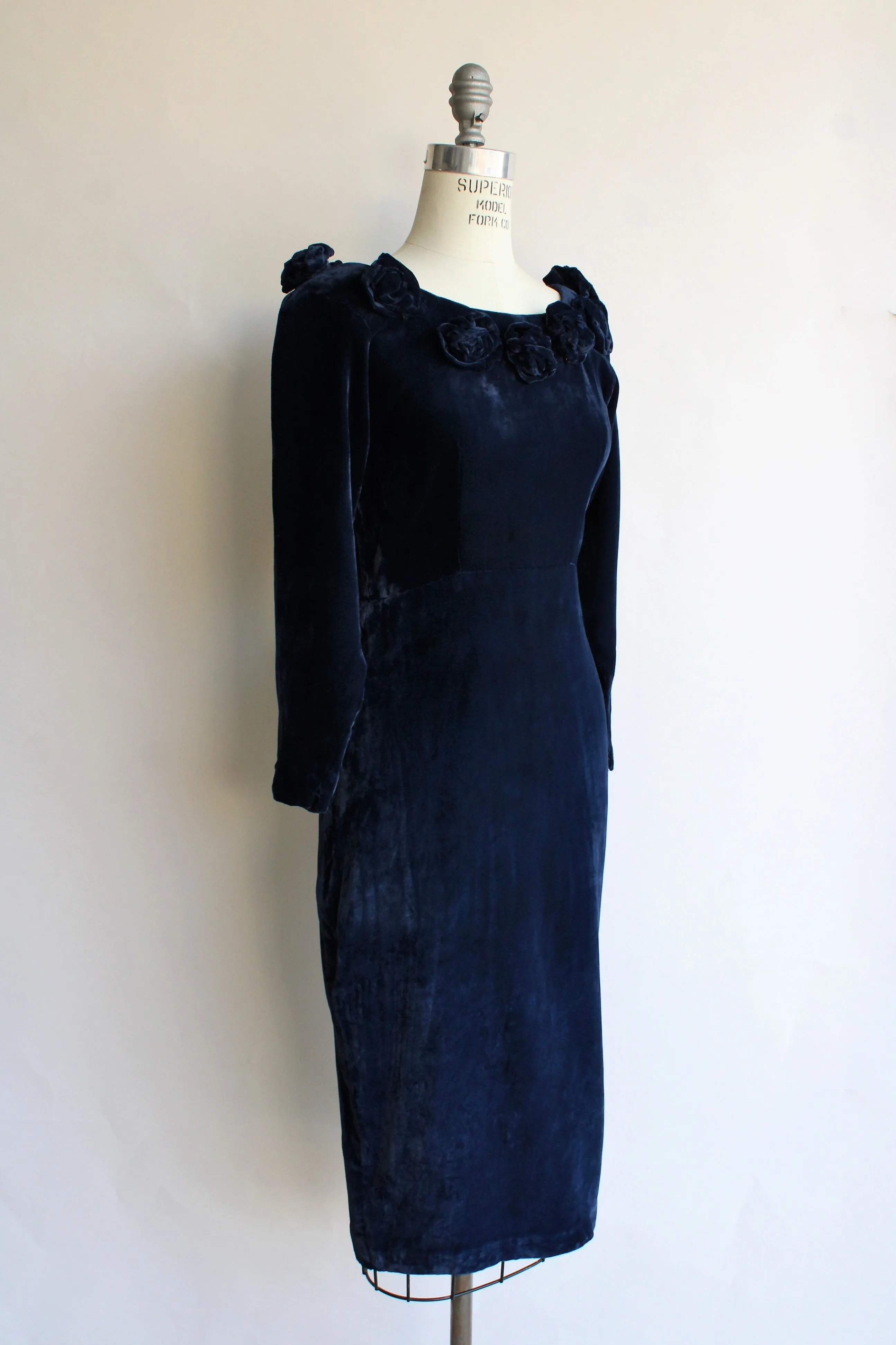 Vintage 1950s Style Blue Velvet Wiggle Dress With Rose Trim